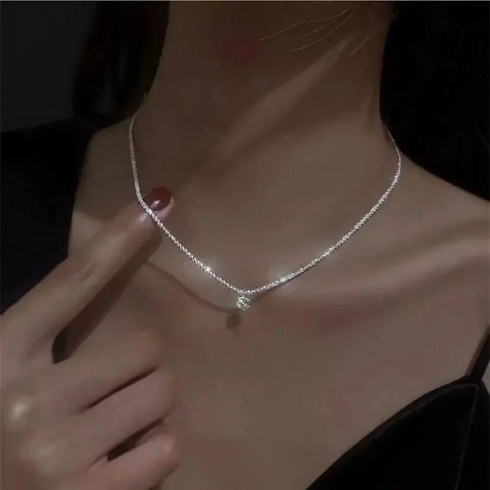 NoirEdge Square Pendant