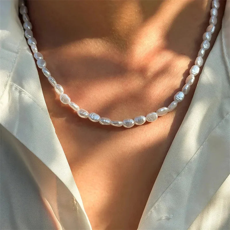 LunaPearl Vintage Choker
