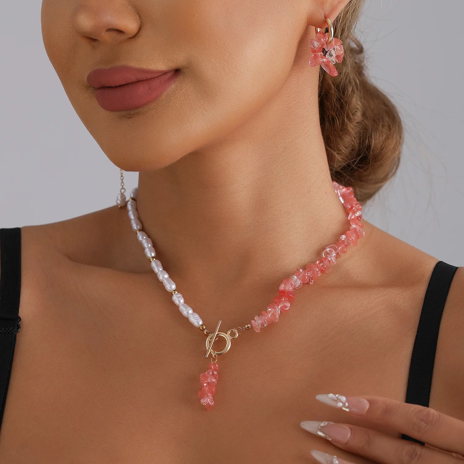 CosmoHeart Y2K Choker