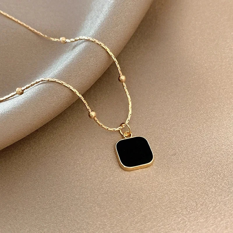 NoirEdge Square Pendant