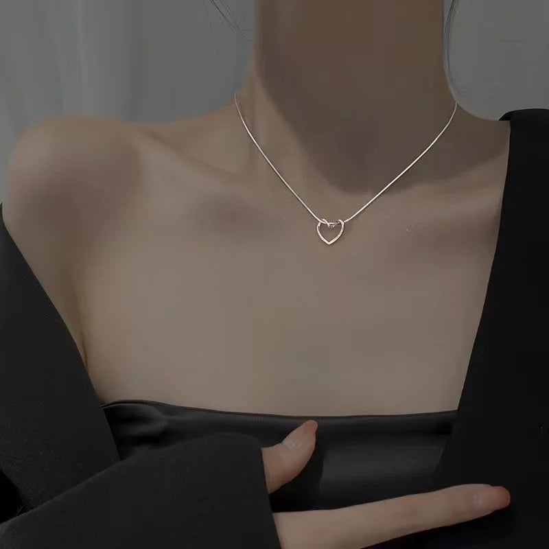 NoirEdge Square Pendant