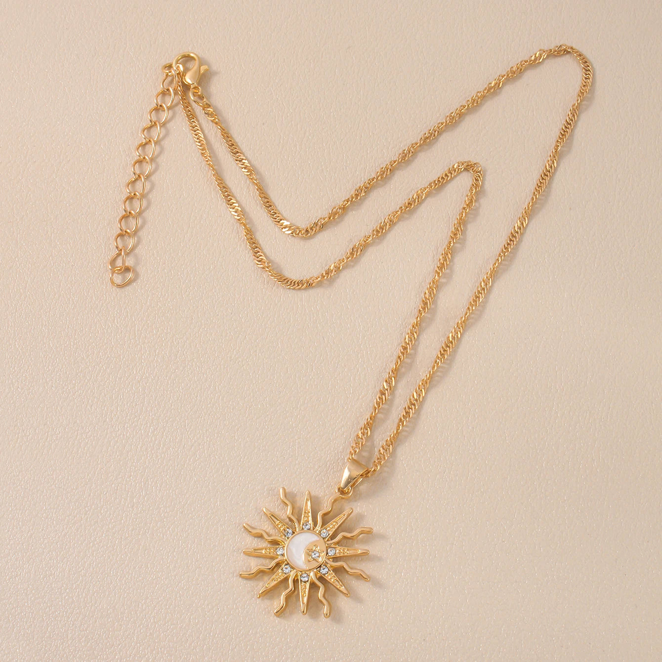 CelestiaTrio Pendant